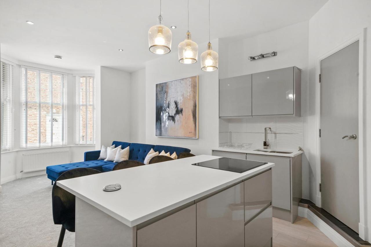 Vikings Duplex Apartment City Centre With Free Parking York Extérieur photo