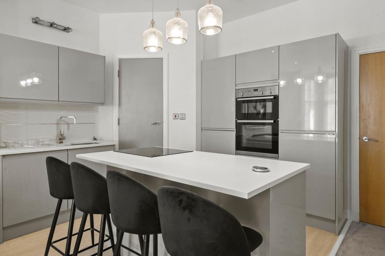 Vikings Duplex Apartment City Centre With Free Parking York Extérieur photo